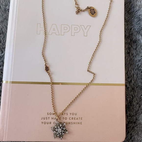 Limited Edition Vintage Juicy Couture Snowflake Necklace❄️ - Picture 2 of 3